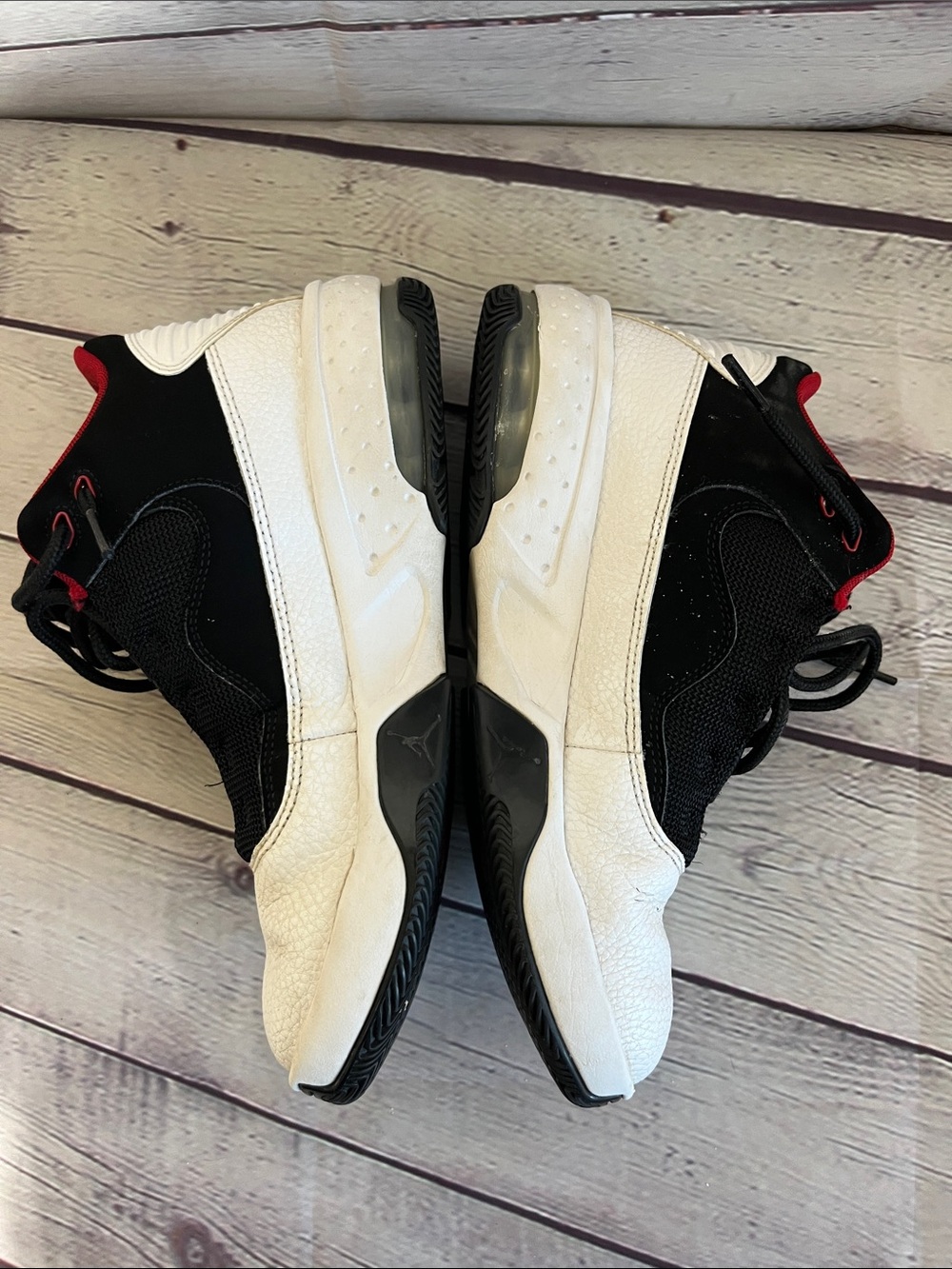 Kids Black/White/Red Basketball Sneakers - Jordan Style - Picture 6 of 7